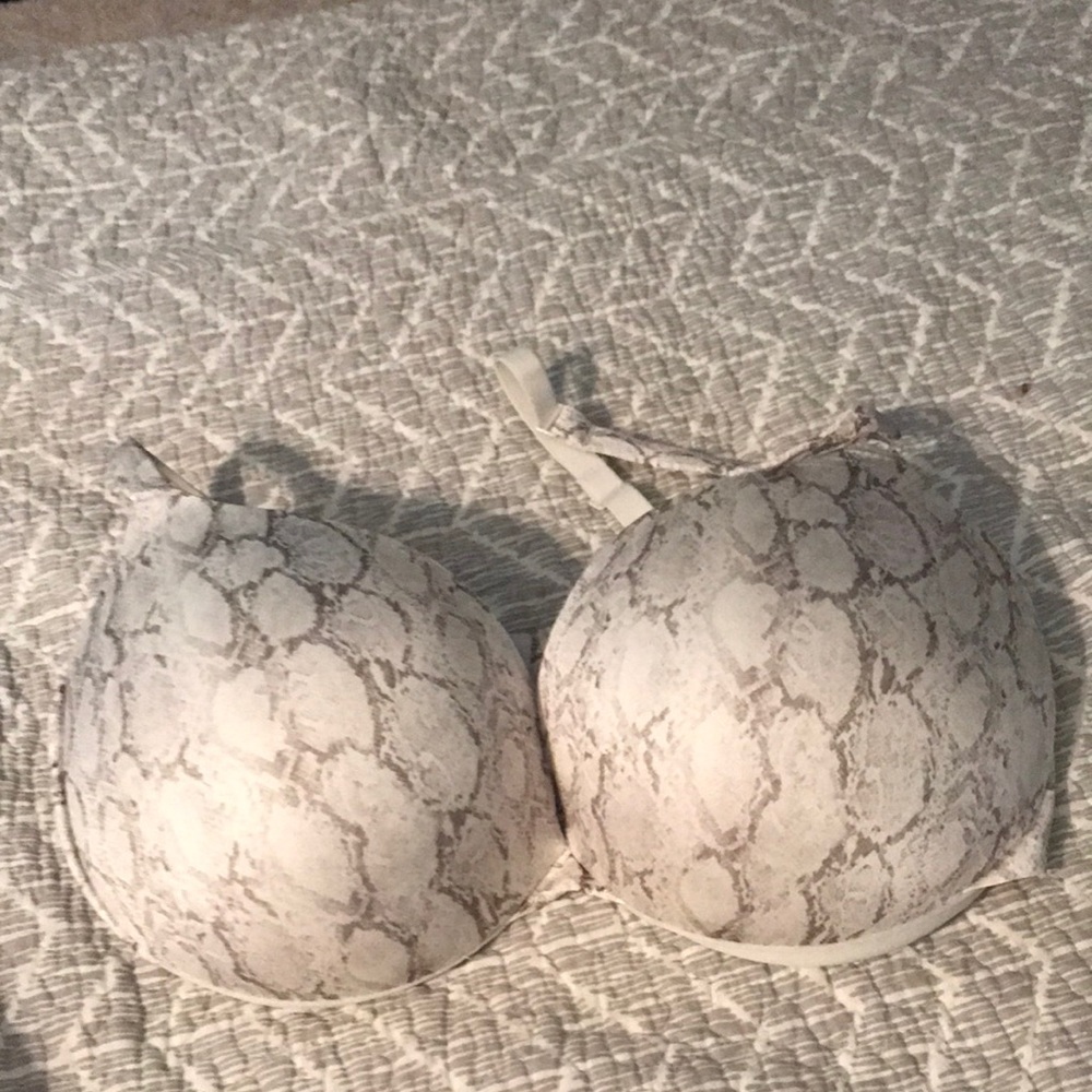 Light snake print underwire push up bra in gray